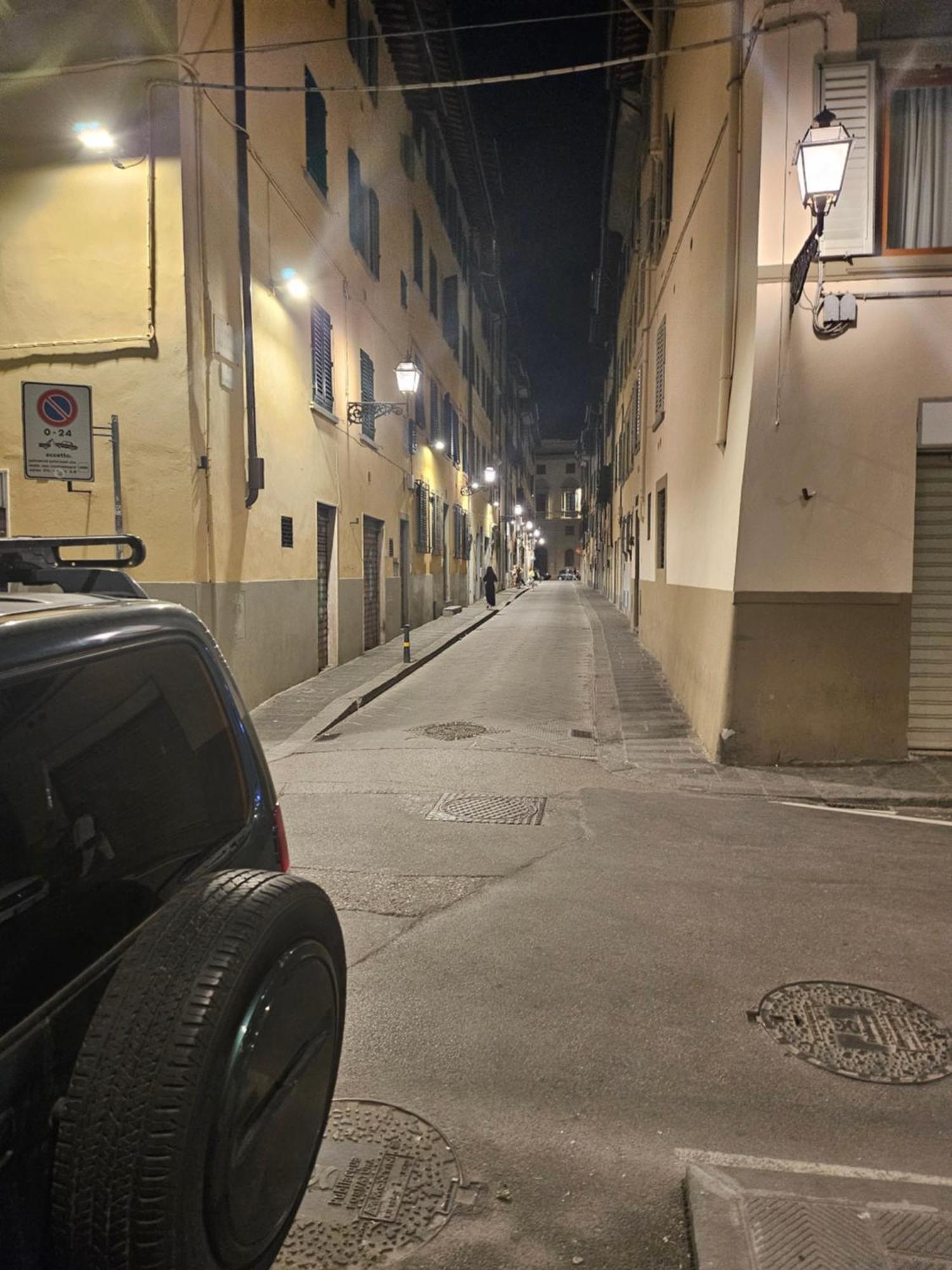 Mini Studio Very Central Close To The Train Station Florence Buitenkant foto